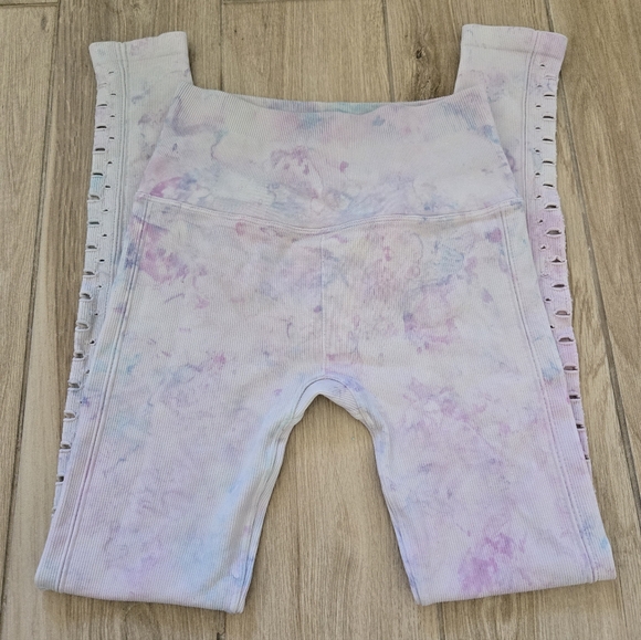 Spiritual Gangster Leggings, XS - Picture 4 of 9